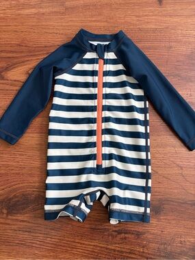Tea Collection Navy Stripe Rash Guard Swimsuit 6-9 month